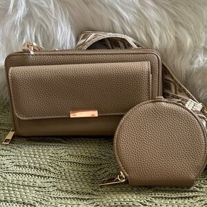 NWT Alyssa Convertible Taupe Crossbody Bag with Round Coin Pouch